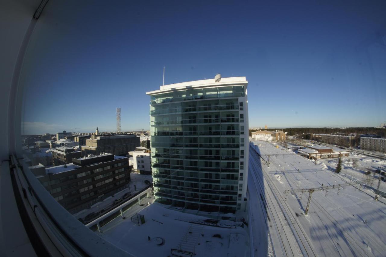Ferienwohnung Keskustan Kaksio 45 M2 Autopaikalla, Rautatienkatu 19, 9 Krs Oulu Exterior foto